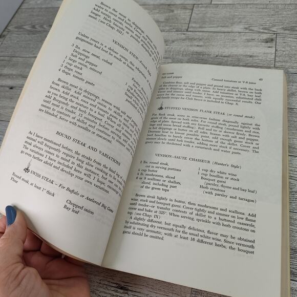 Game Cookbook Geraldine Steindler 1979 Venison Rabbit Quail Porcupine Snipe - Picture 3 of 15